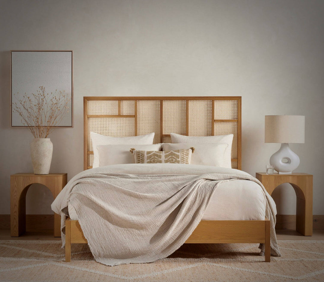 How to Dress a Bed Like a Designer