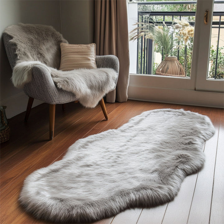 Faux Sheepskin Rug - Silver