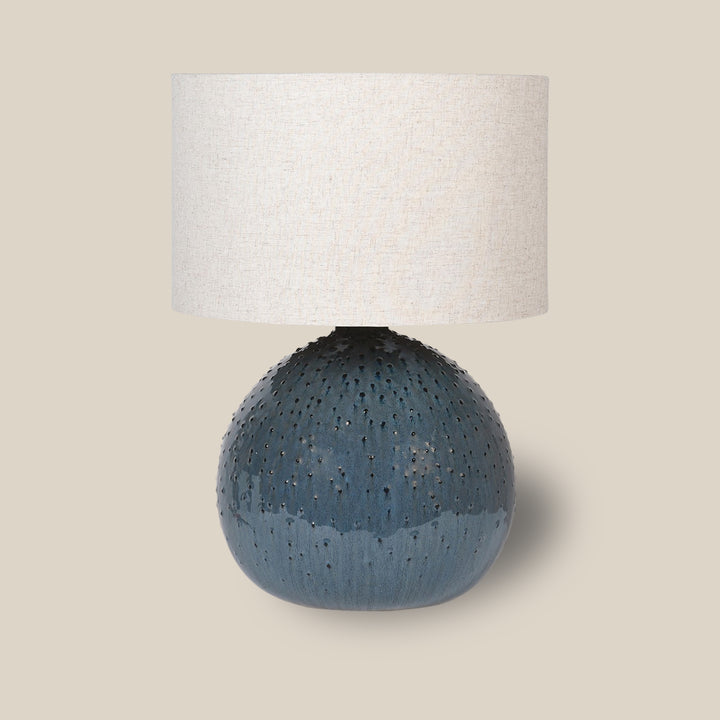 St Ives Table Lamp with Shade