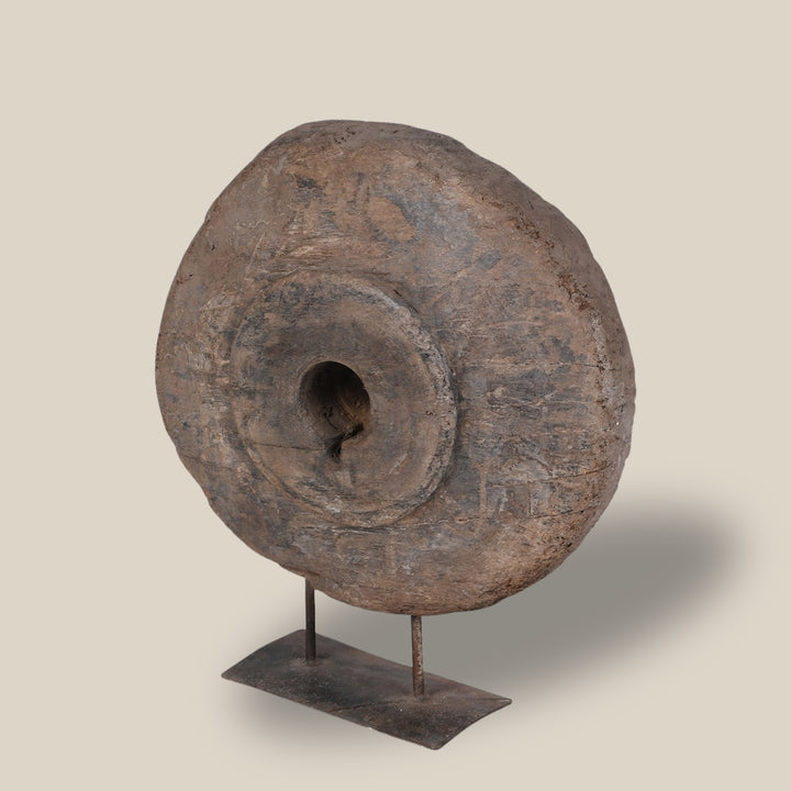Heritage Wooden Wheel On Stand
