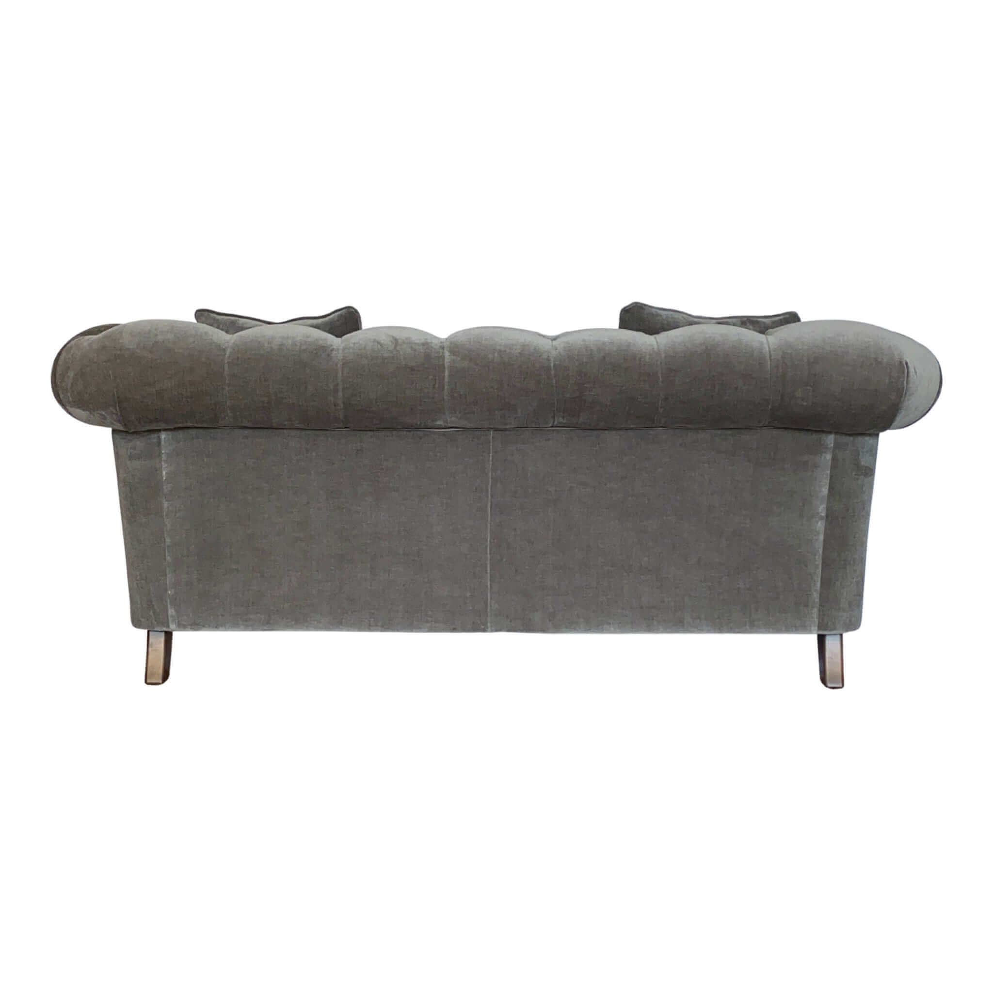 Edgecombe 3-Seat Chesterfield Sofa - escapologyhome.co.uk