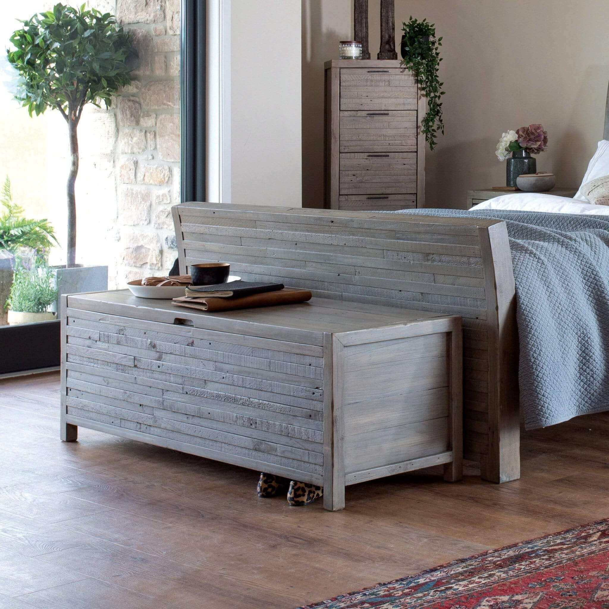 Camden Wood Storage Bench - escapologyhome.co.uk